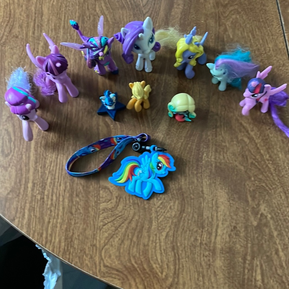 My little pony figurines